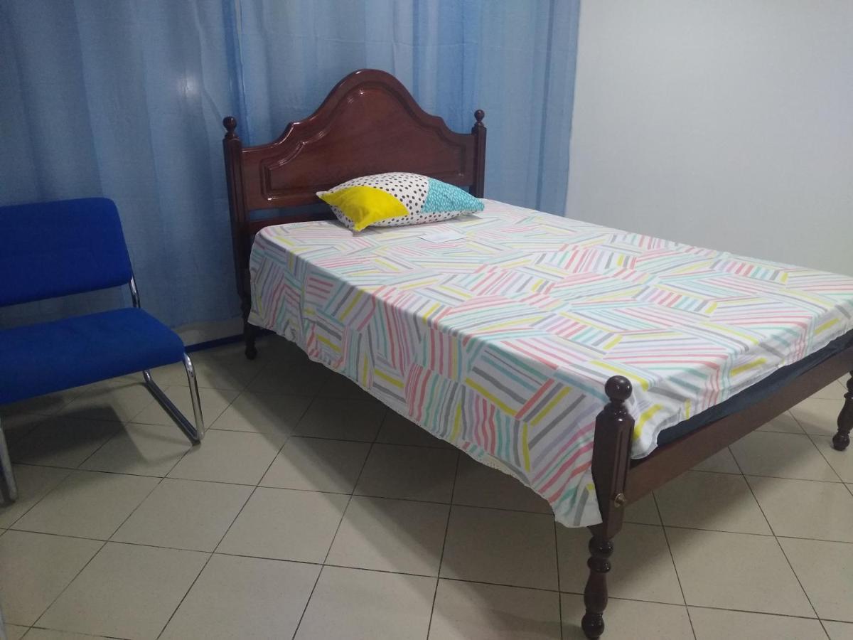 Melaya Budget Hostel FAO Buitenkant foto